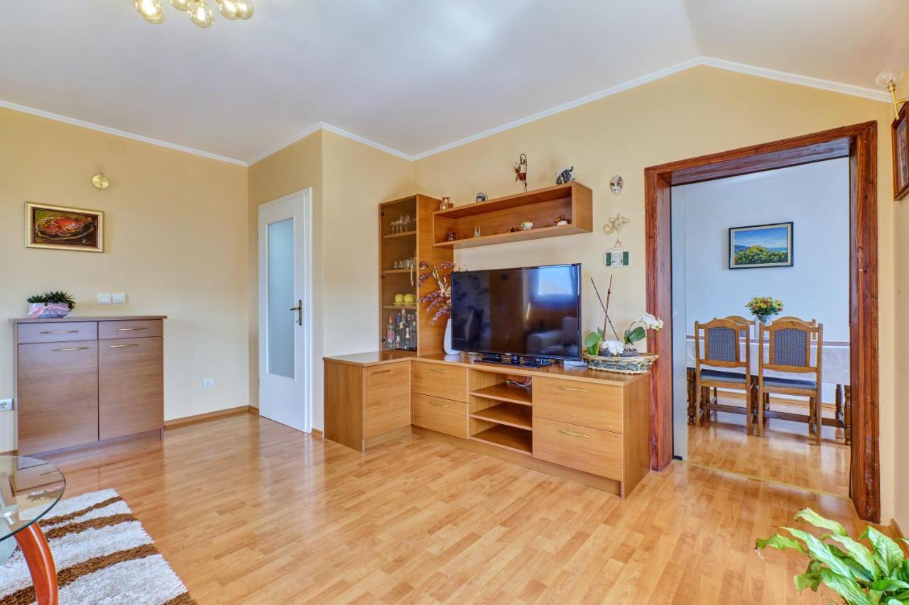 Apartment Dami Mali Lošinj Buitenkant foto