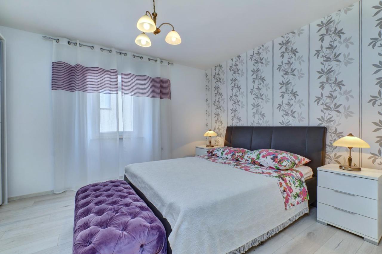 Apartment Dami Mali Lošinj Buitenkant foto